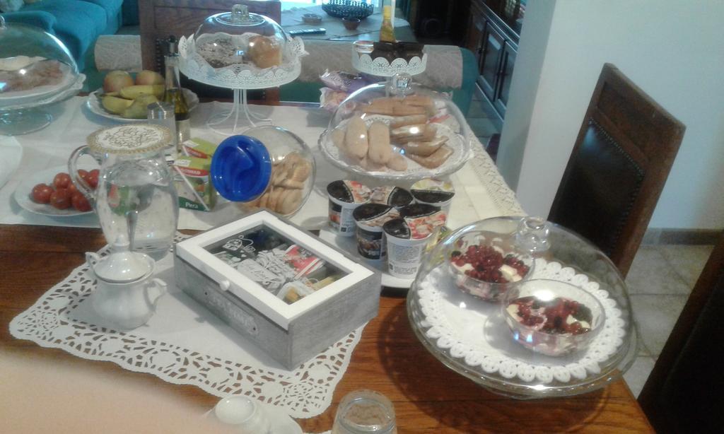 Il Tarlo Bed & Breakfast Seneghe Bagian luar foto